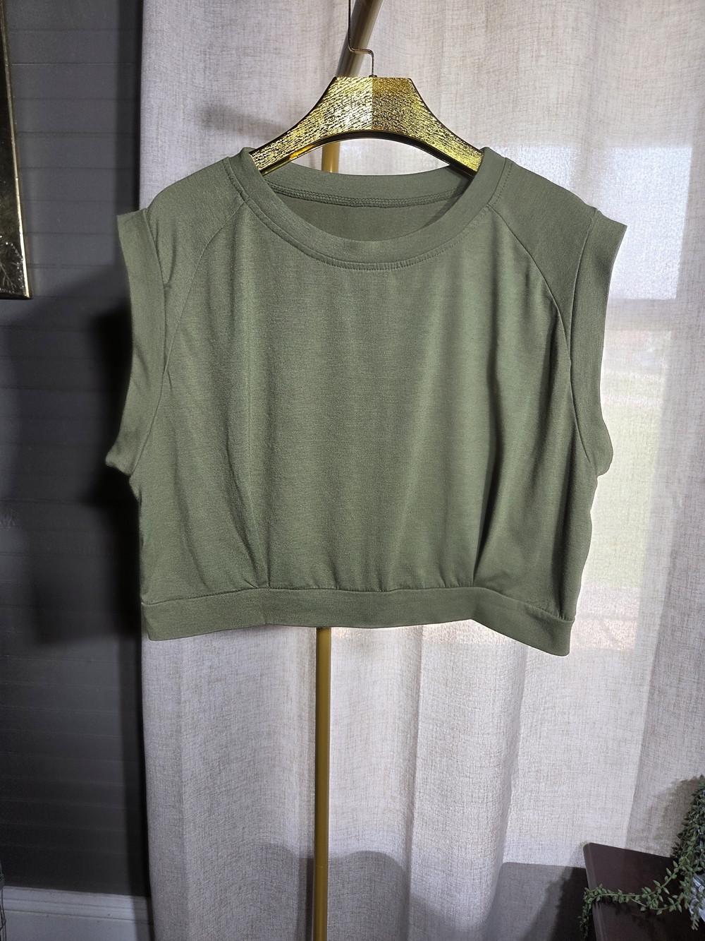 Women's Olive Green Crop Top - Sleeveless Crewneck